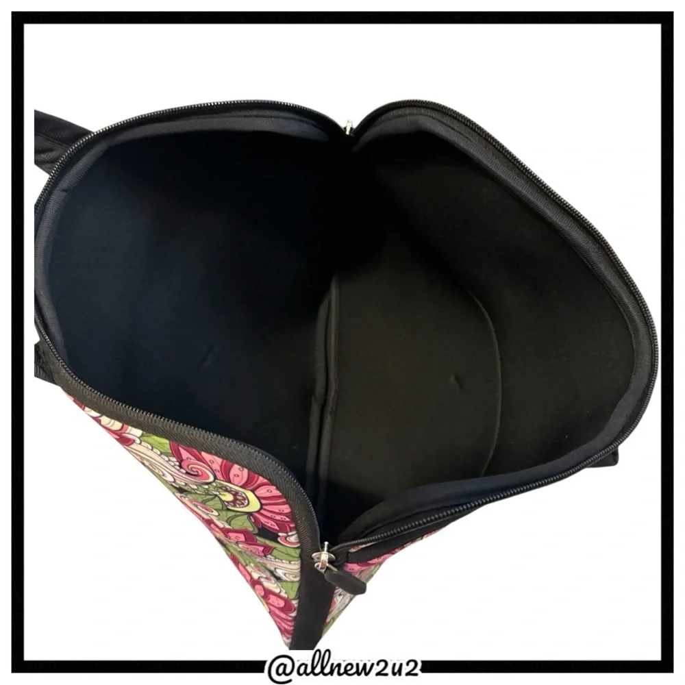 New Laptop and iPad Padded Carrier with interior pockets, zippered front pocket